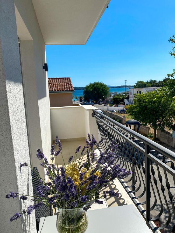 Apartments Dalmatino Водице Экстерьер фото