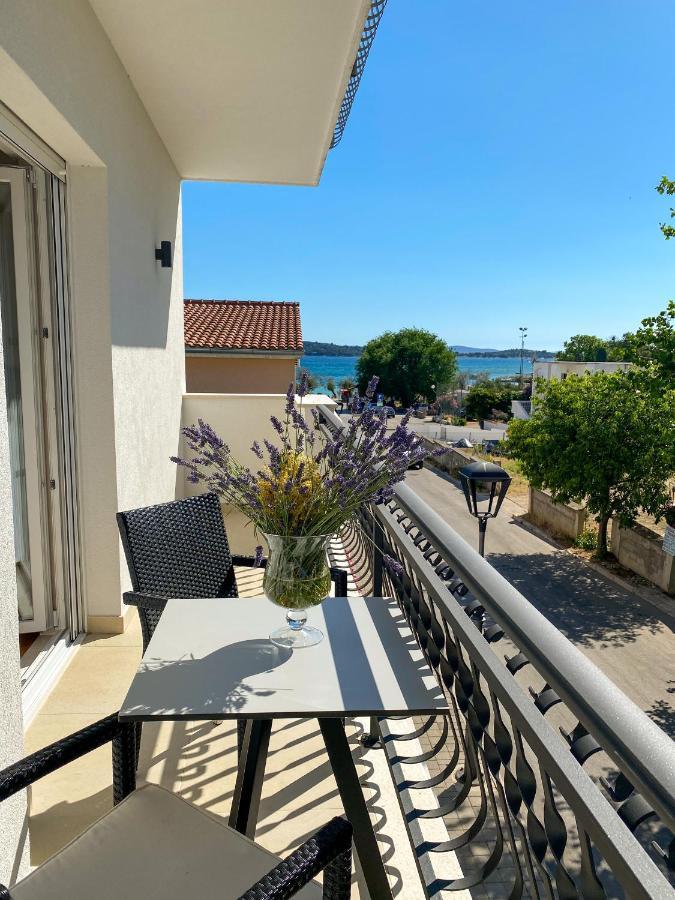 Apartments Dalmatino Водице Экстерьер фото