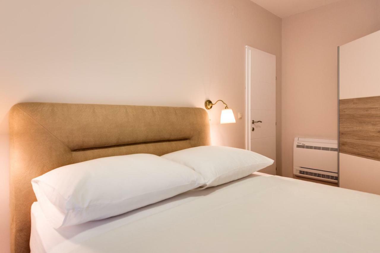 Apartments Dalmatino Водице Экстерьер фото